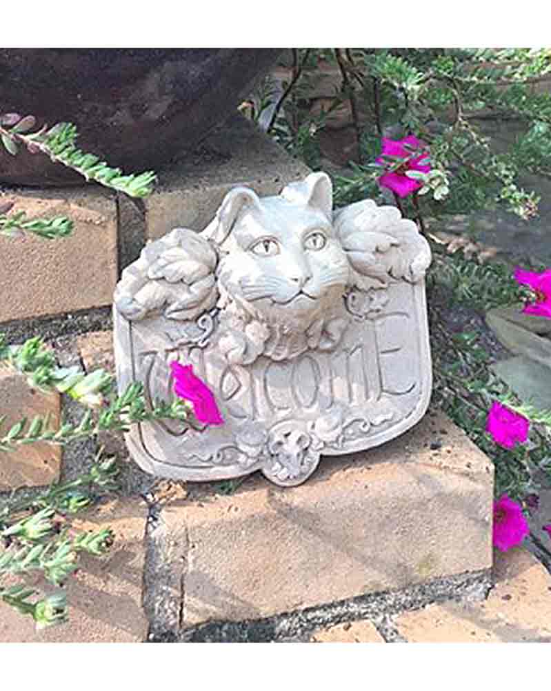 Gothic Cat Welcome